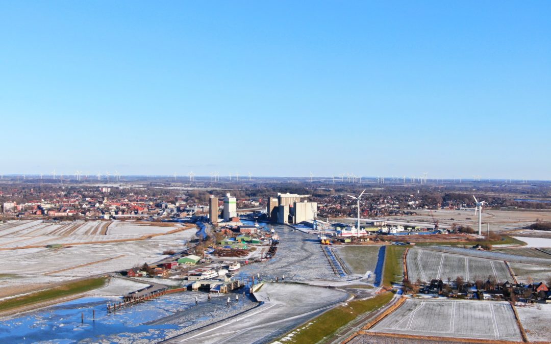 Husumer Hafen im Eis